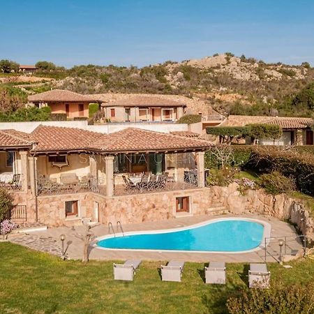 Villa Domus Ardea Capo Coda Cavallo Εξωτερικό φωτογραφία